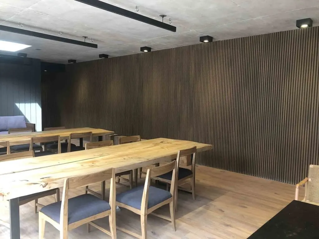 Wall panel